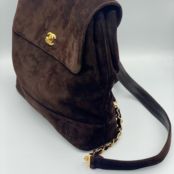 RARE VINTAGE CHANEL BACKPACK - Picture 1 of 16